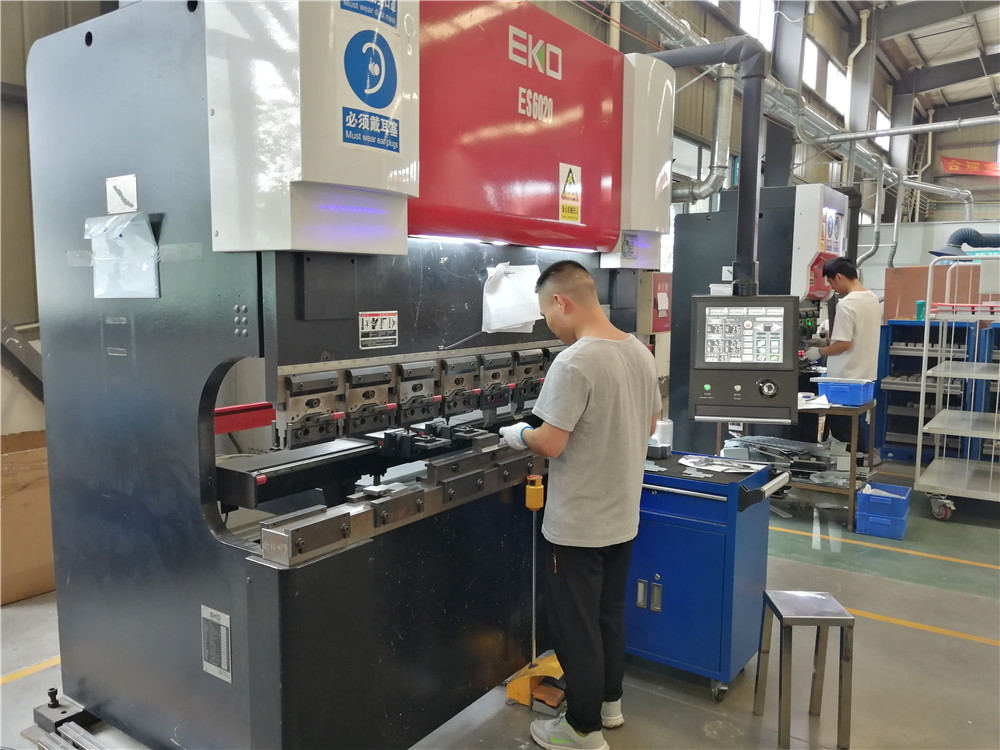 成都PA视讯精密钣金制造有限公司